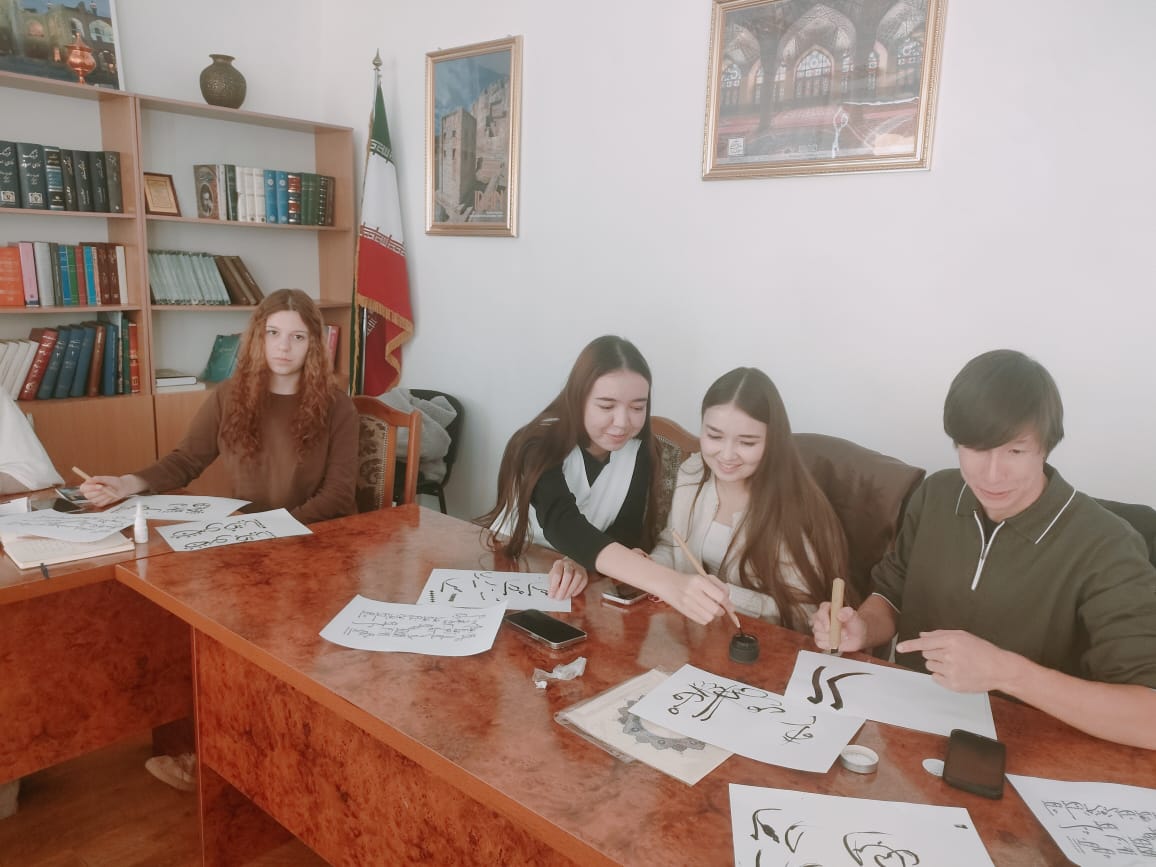 ARABIC CALLIGRAPHY MASTERCLASS AT THE FACULTY OF ORIENTAL STUDIES
