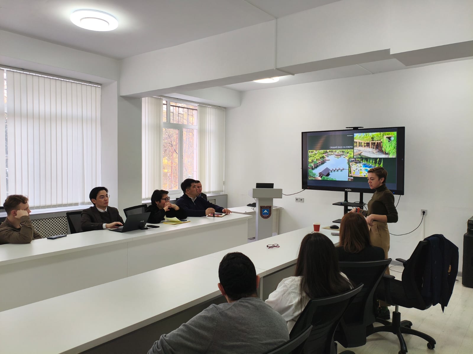 Discussion on the Establishment of an AI Tourism Laboratory at Al-Farabi KazNU