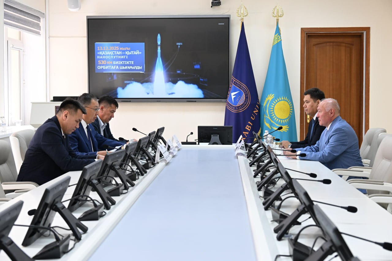 Укрепляется связь между высшим образованием и системой права