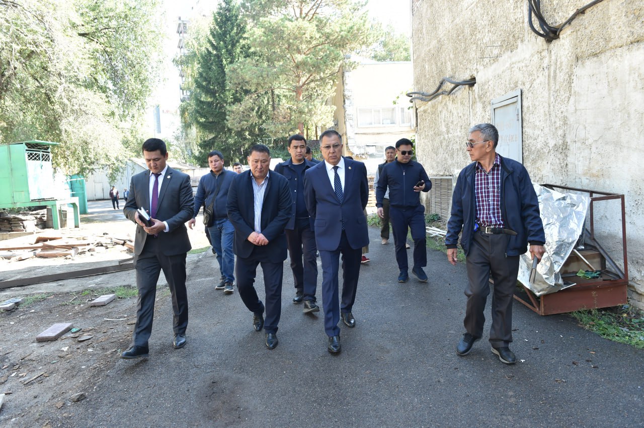 The rector checked the readiness of scientific centers