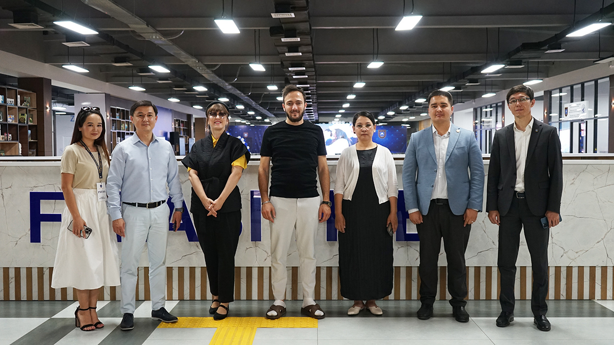 TRT Avaz is filming a documentary about KazNU