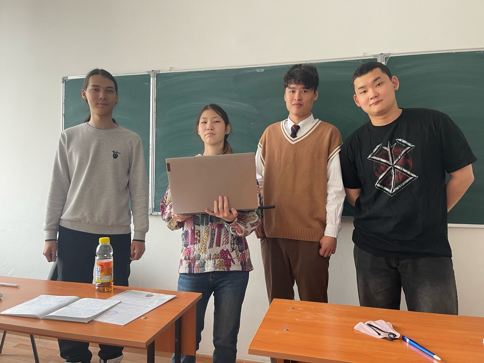 Cостоялось очередное заседание кружка « Жас  галым» на нафедре Дальнего Востока.