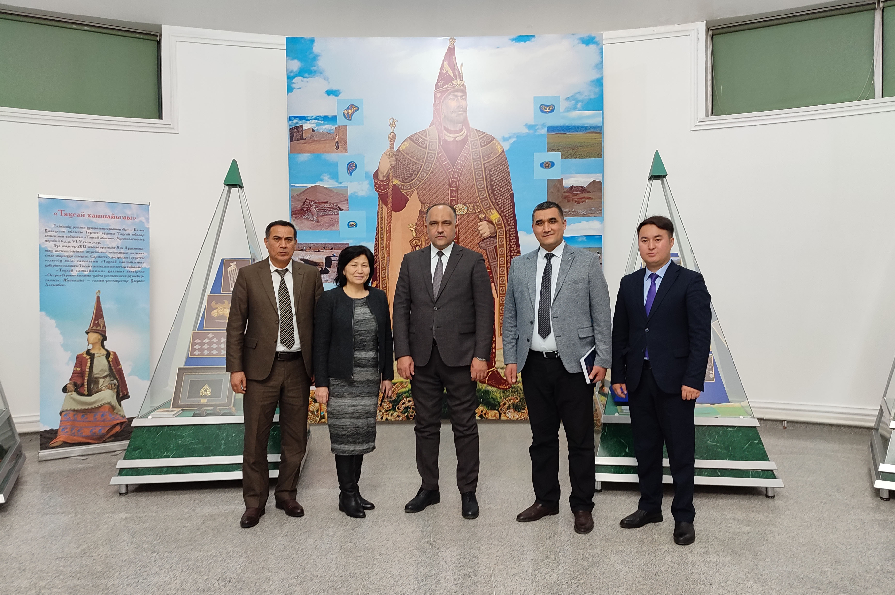 Professor of the Tashkent University of Law at the Museum