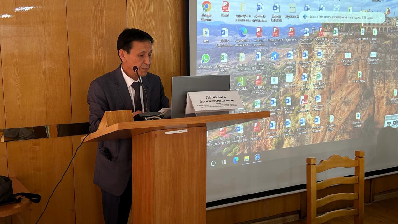 Meeting with the staff of Konaev Multidisciplinary City Hospital