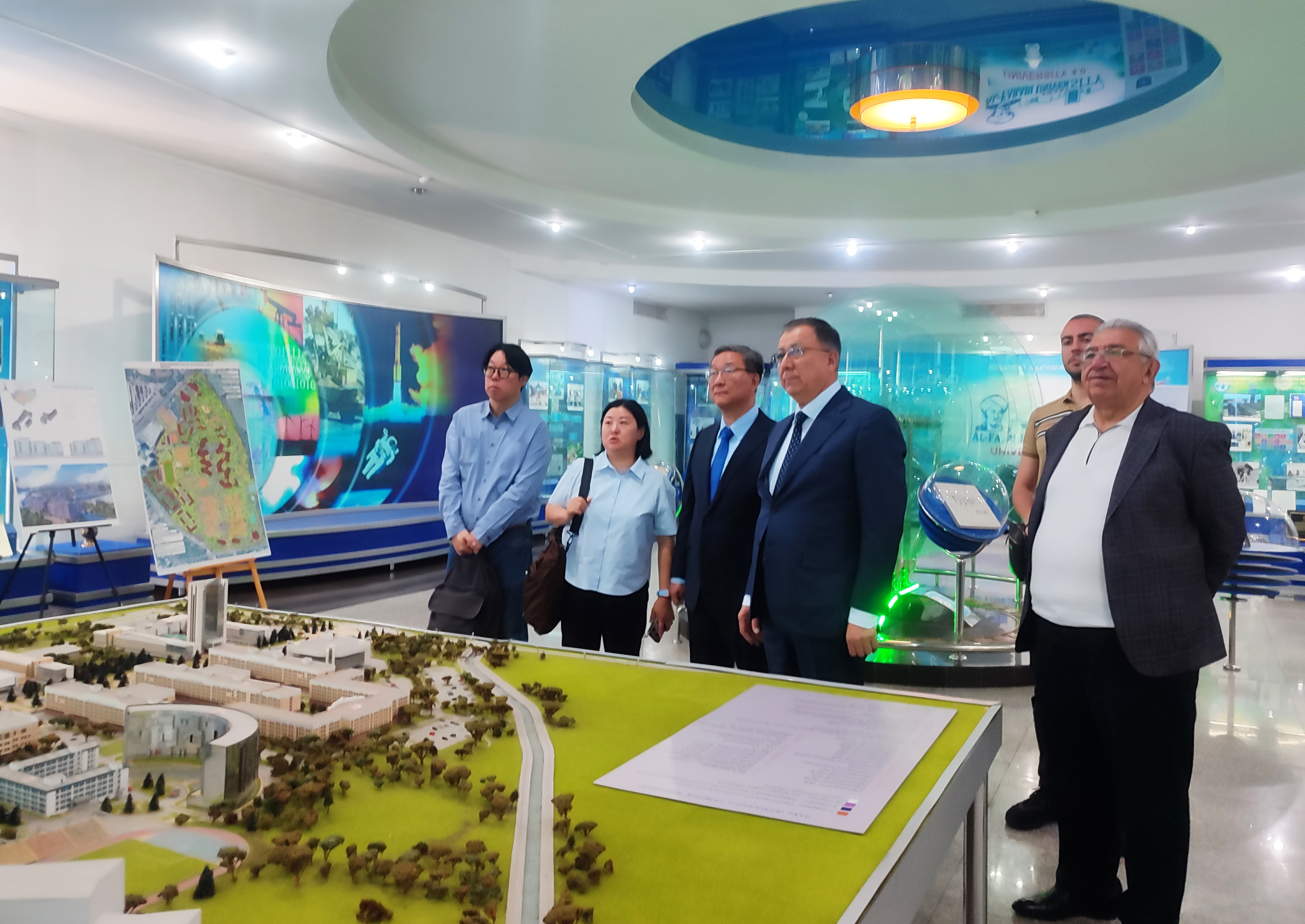 The museum was visited by representatives of two leading South Korean organizations – KOVA GHG (Korea Verification Association of Greenhouse Gas) and KQA (Korea Quality Assurance)
