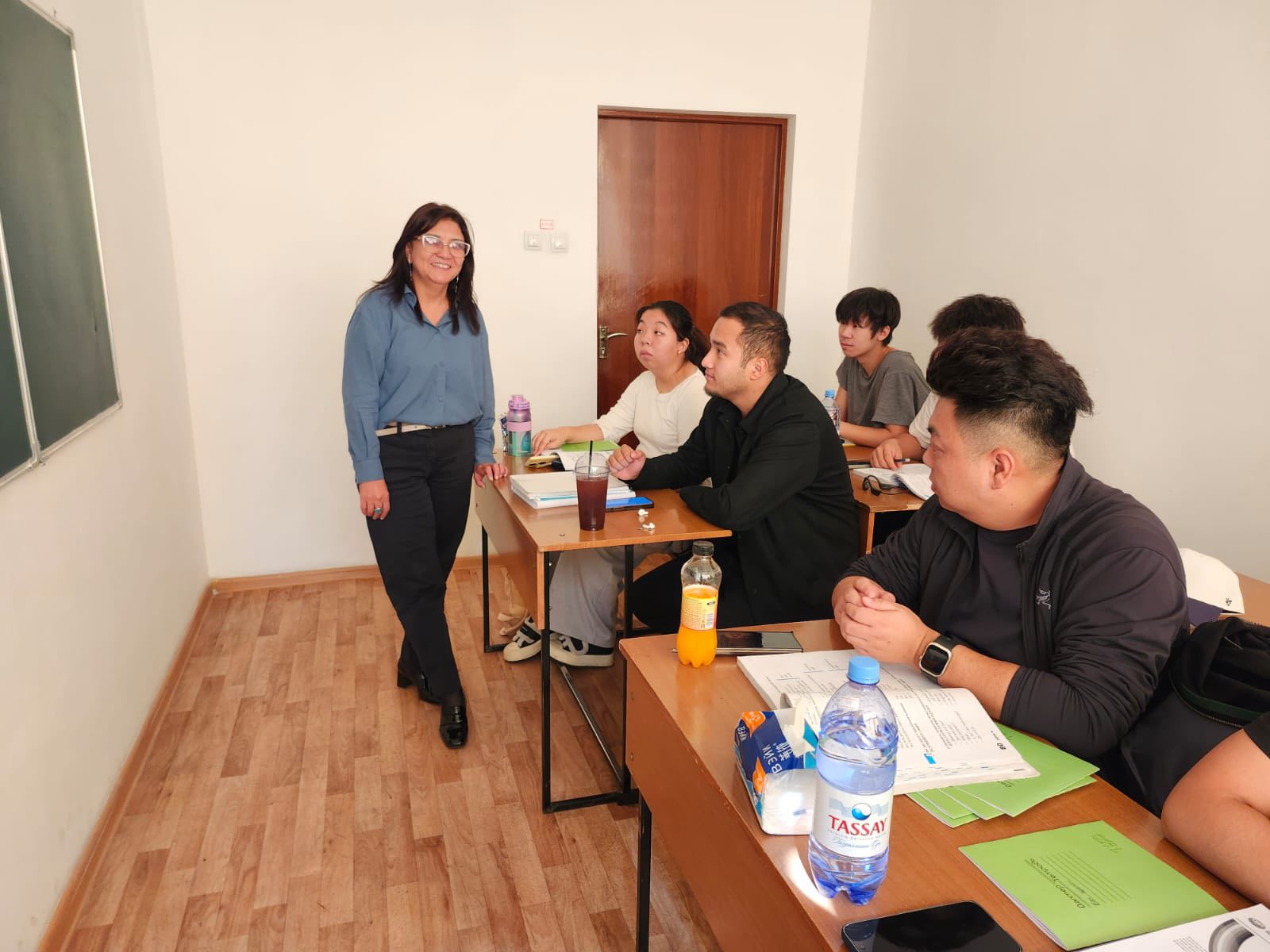 Республика күніне орай өткен кураторлық сағат
