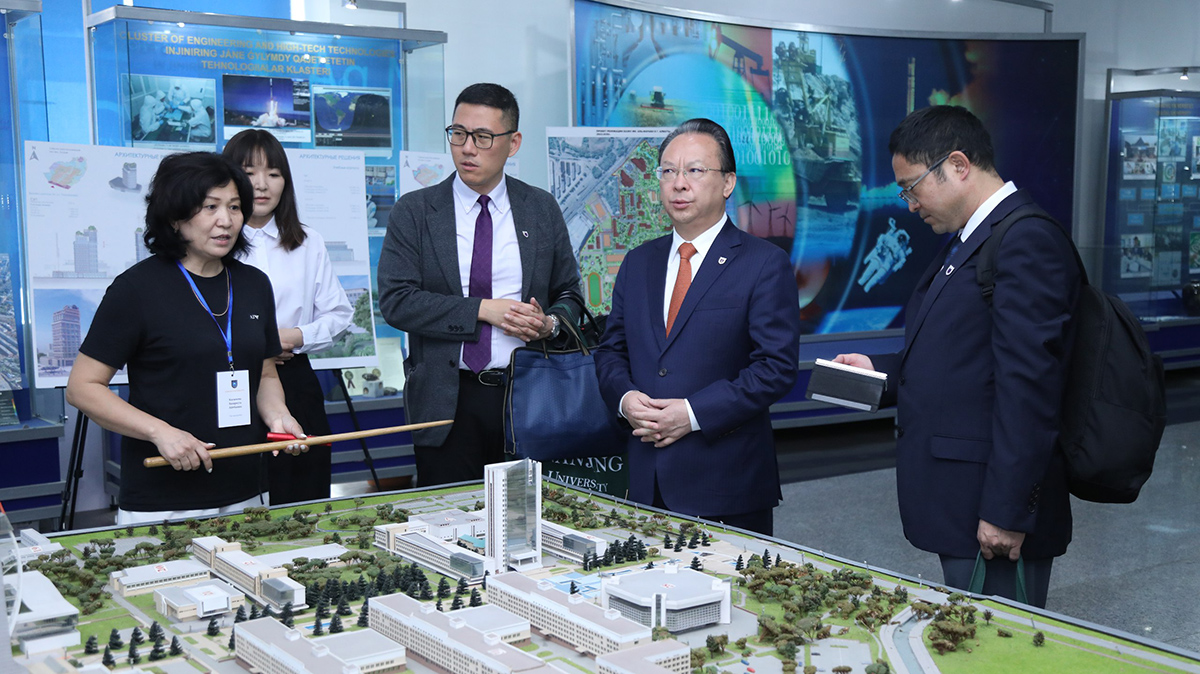 The delegation of Nanjing University (China) visited Al-Farabi Kazakh National University on a working