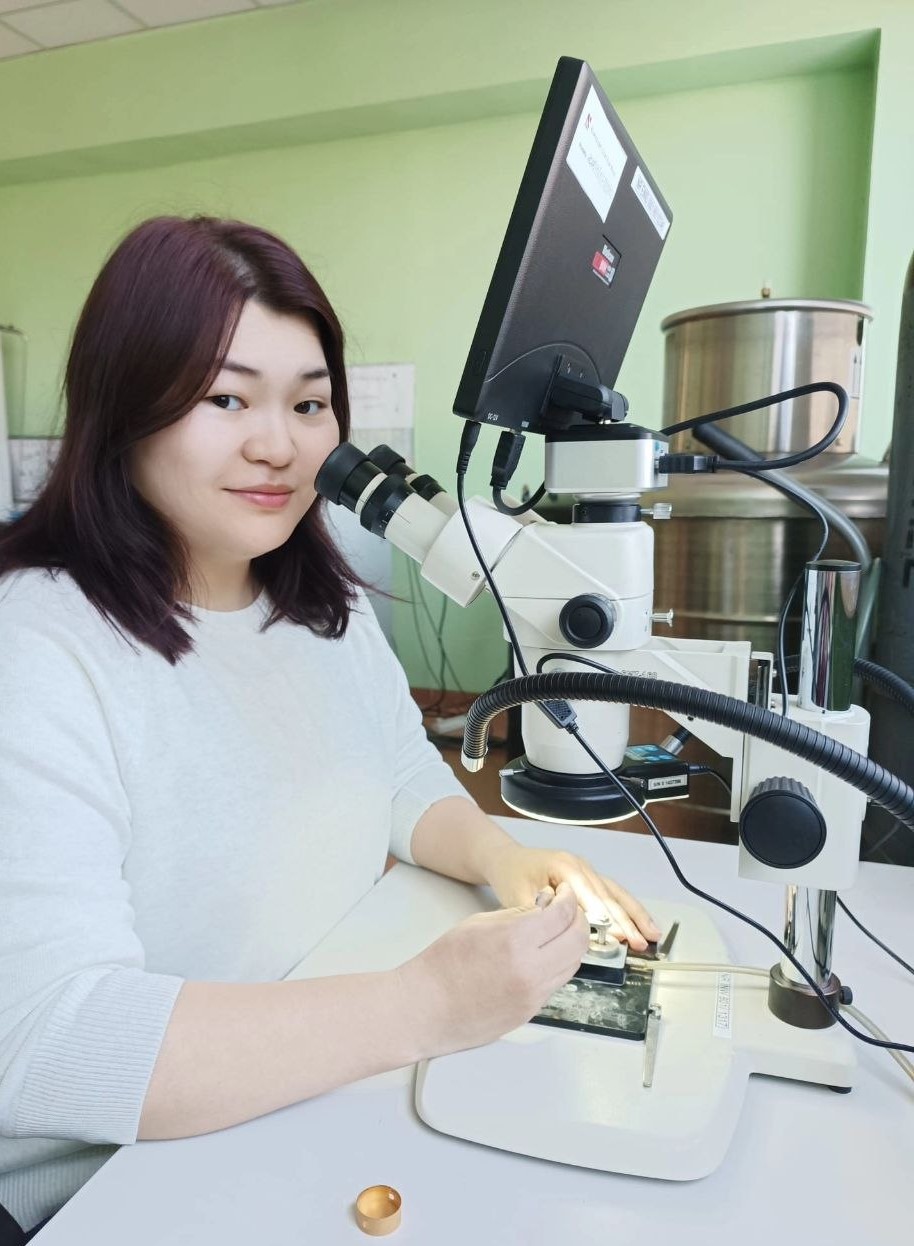 Научный мост в криофизику: Международная стажировка докторанта КазНУ в Польше