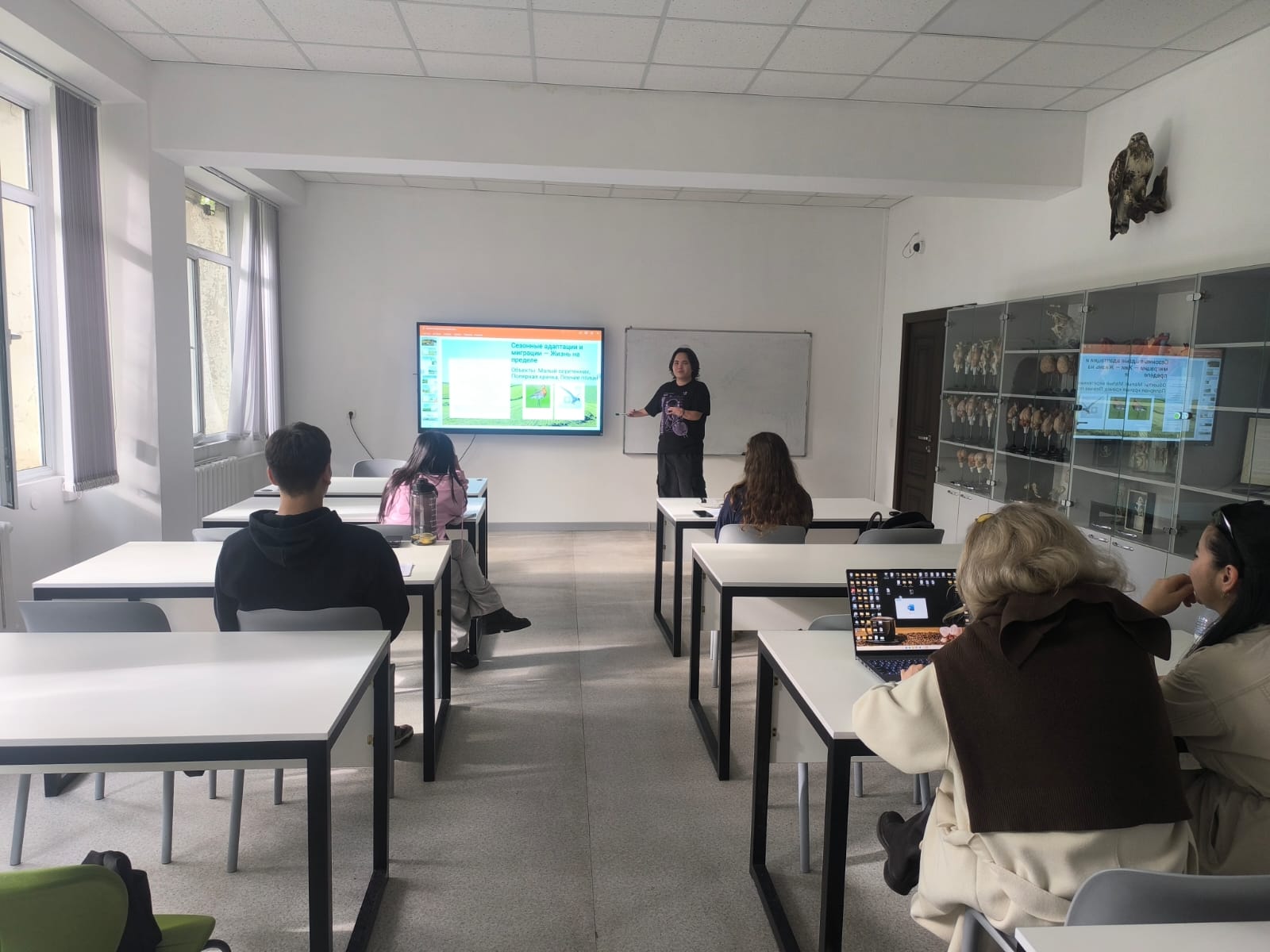 Interactive Methods in Ecological Physiology: Adaptive Behavior of Animals in the Context of Climate Change