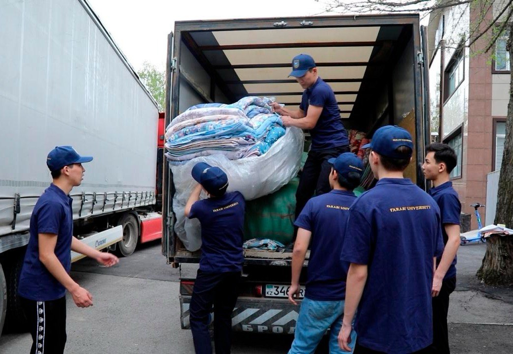 КазНУ оказала помощь на 10 млн тенге