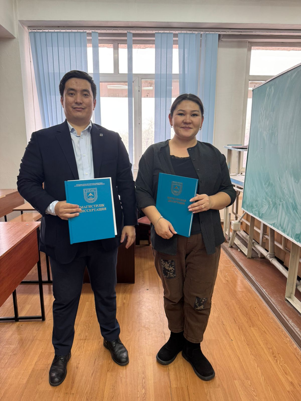 Successful defense of master's theses by young researchers in aquatic ecosystems
