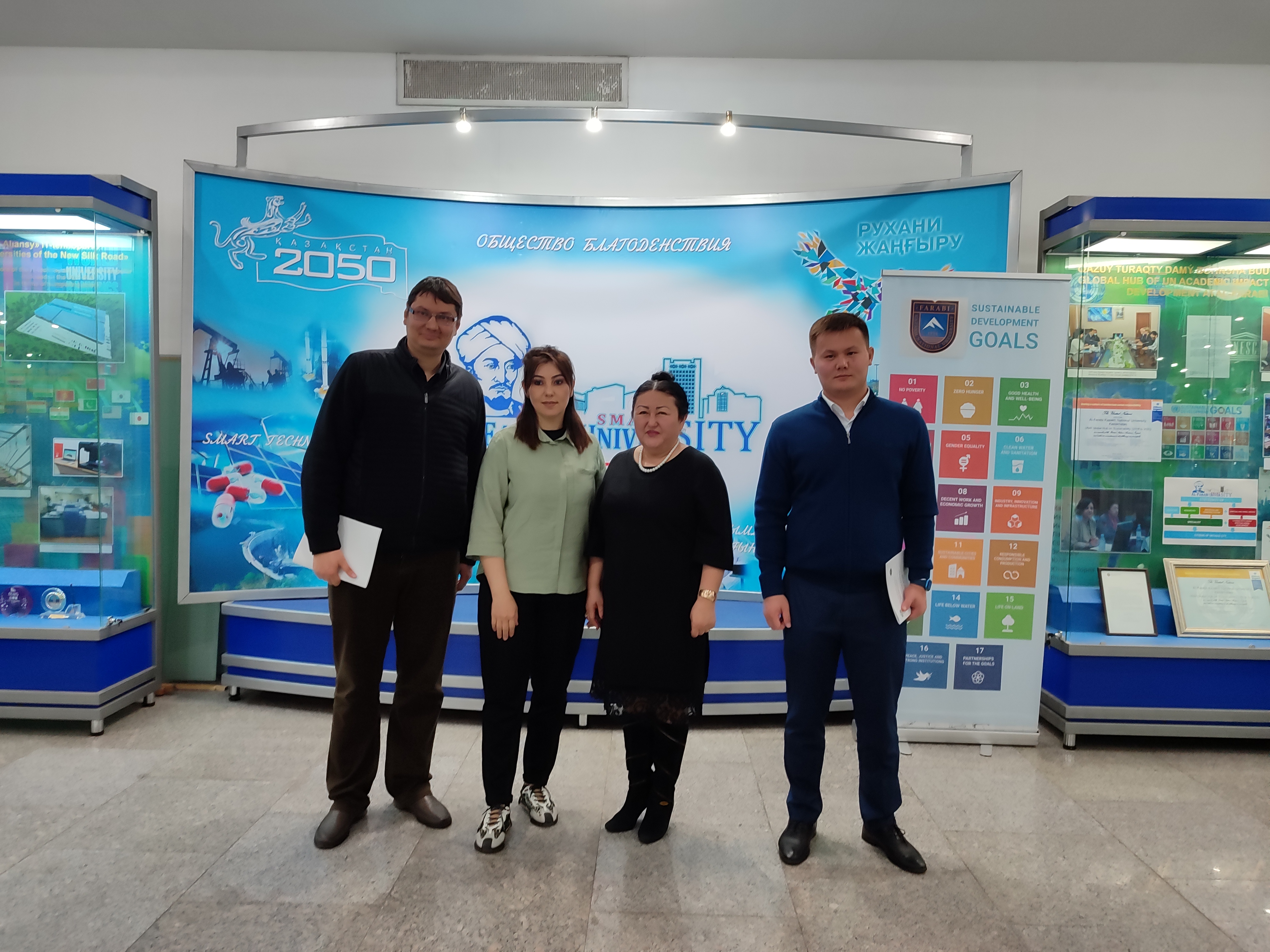 Young scientists from Uzbekistan visited the university museum