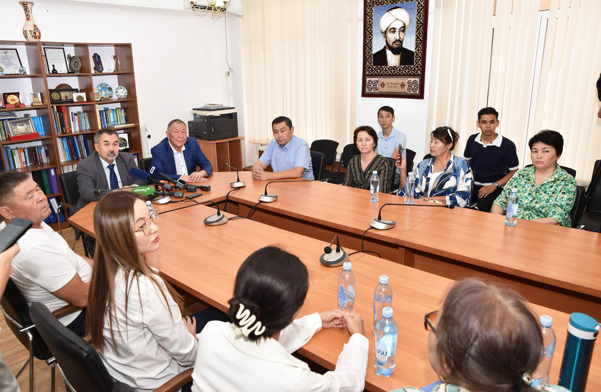 The possibility of admission to the residency of graduates of the Faculty of Medicine and Public Health of KazNU is being considered