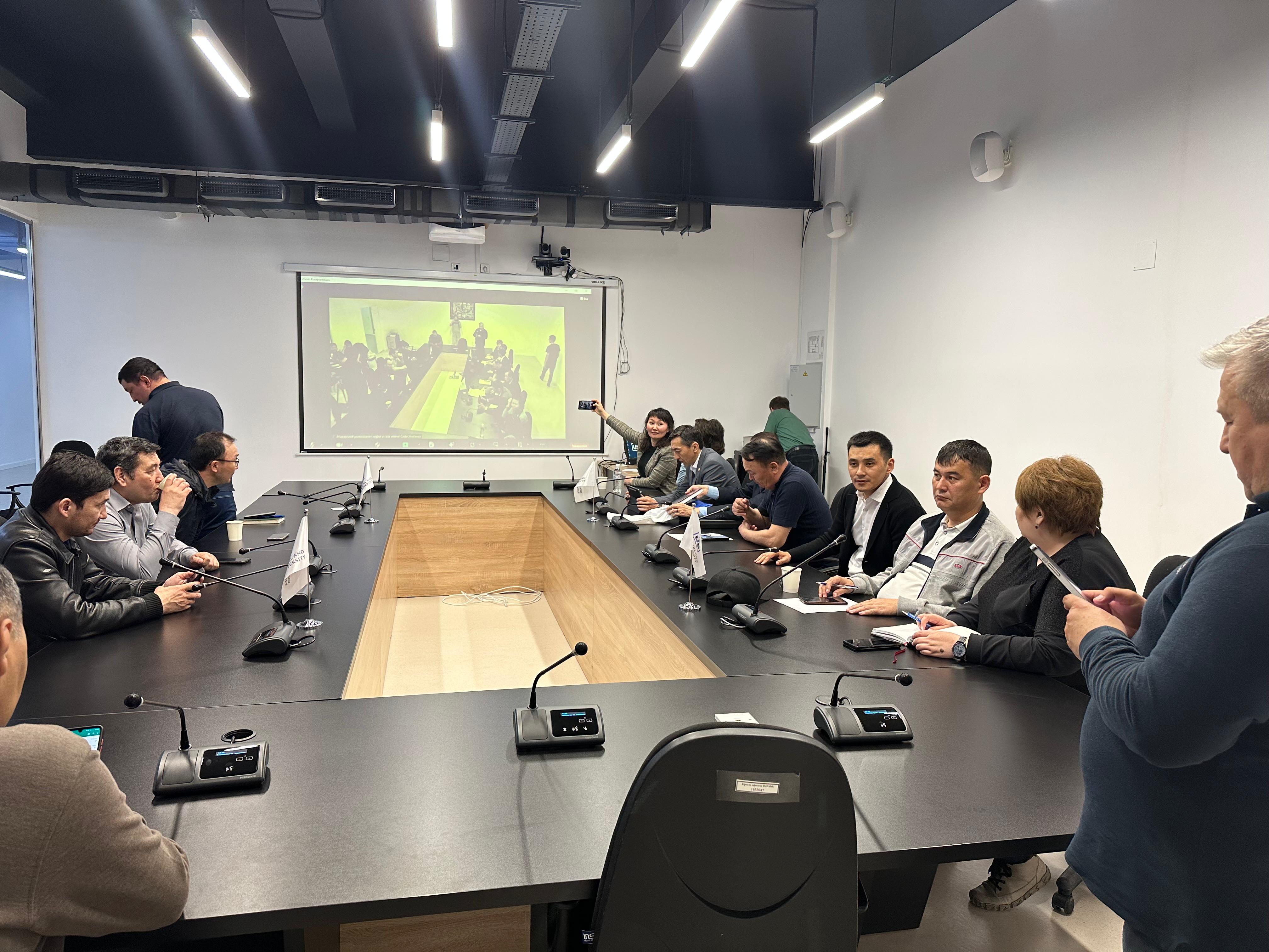 Совместная работа и коллаборация ученых