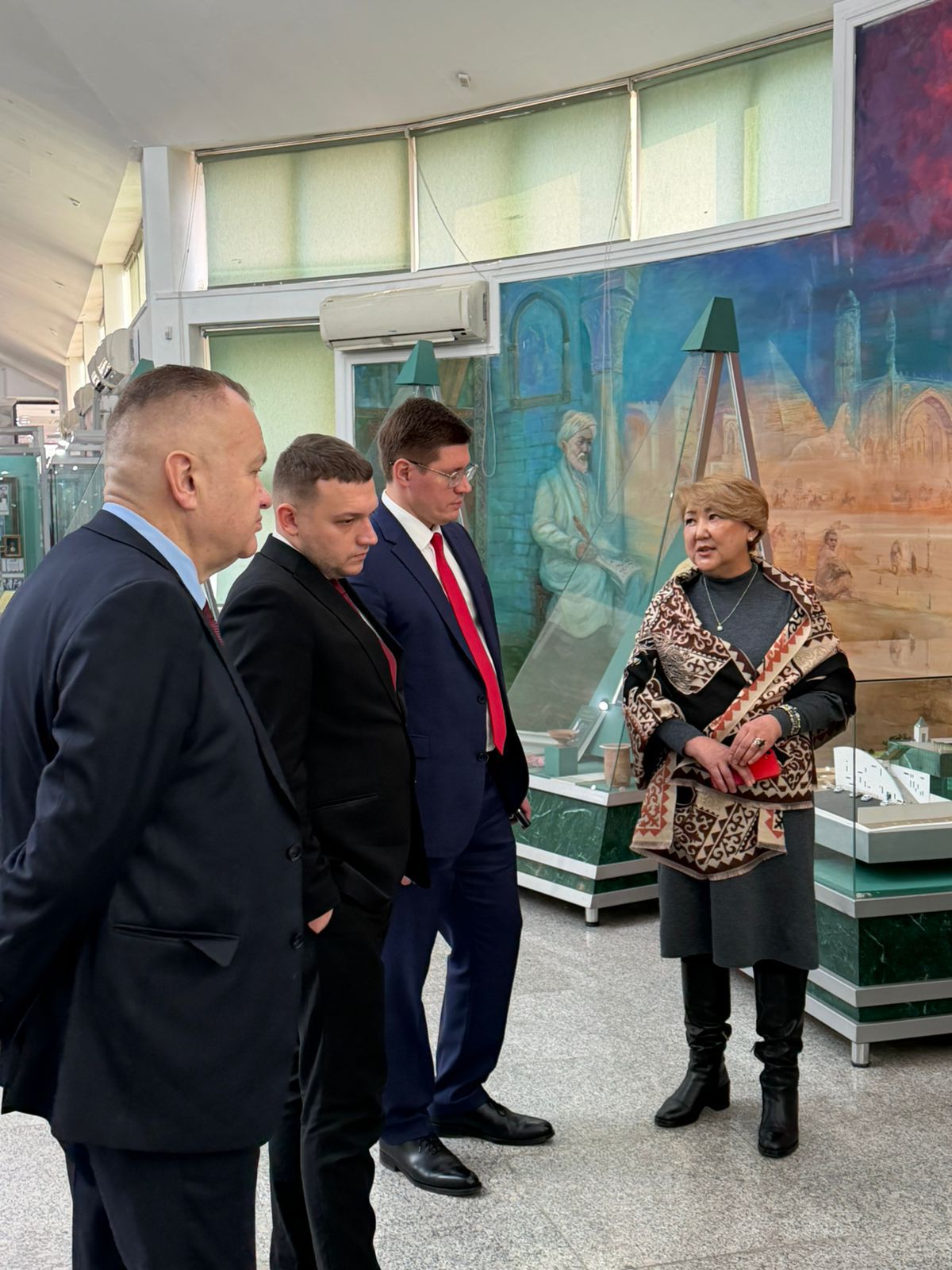 Visit of the MTUCI Delegation to the KazNU Museum