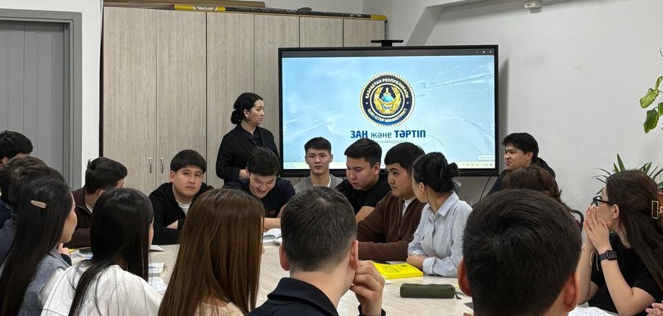 Round Table “Law and Order” with the participation of faculty members and first-year students