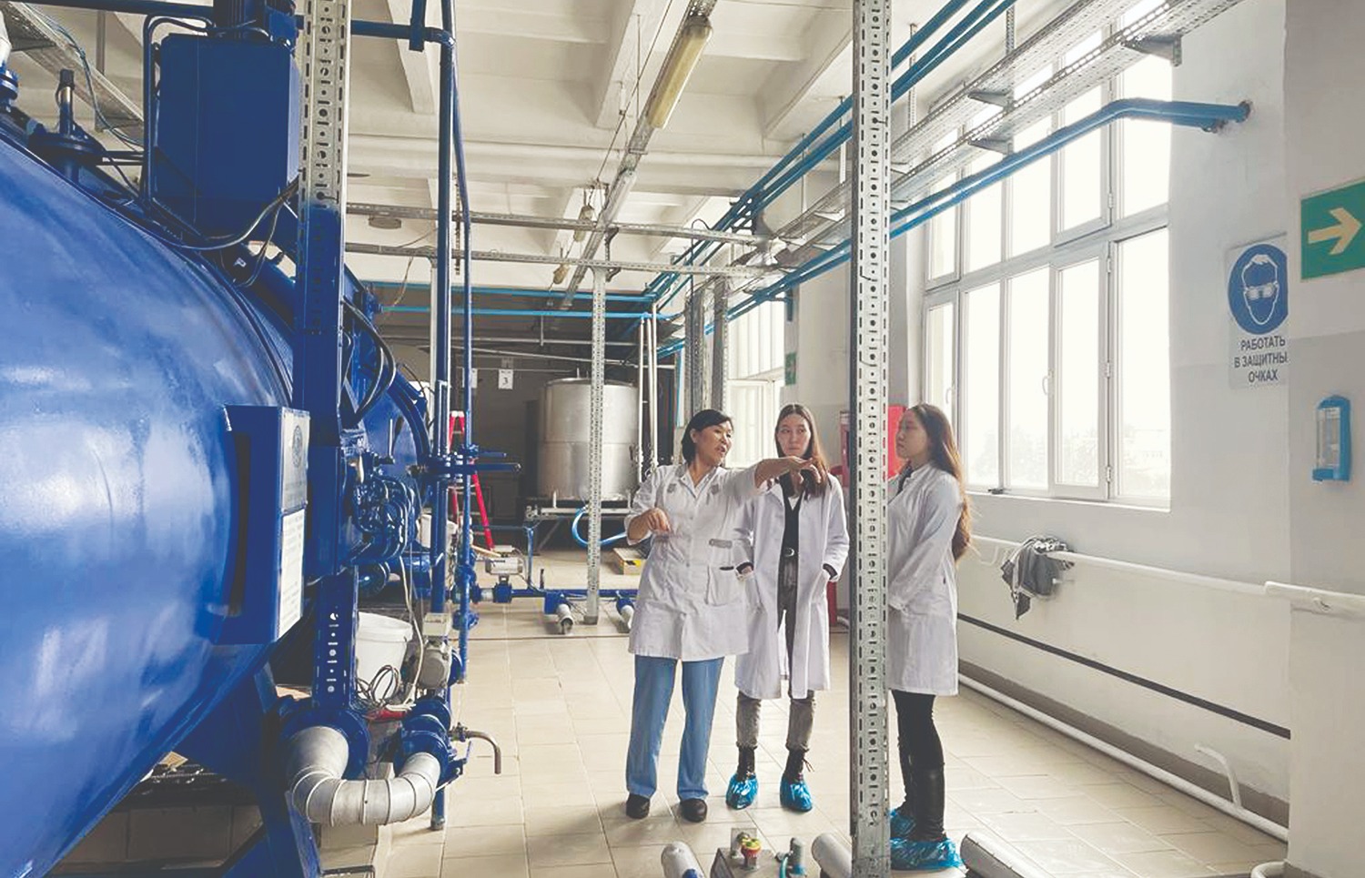 Студенты посетили завод Eurasian Food Corporation