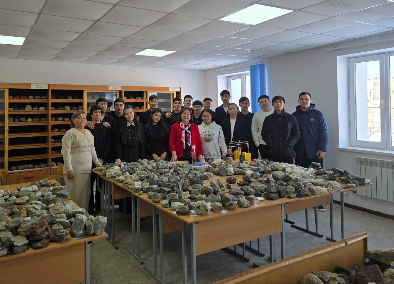 An experience exchange was held at Yessenov Caspian University of Technologies and Engineering.