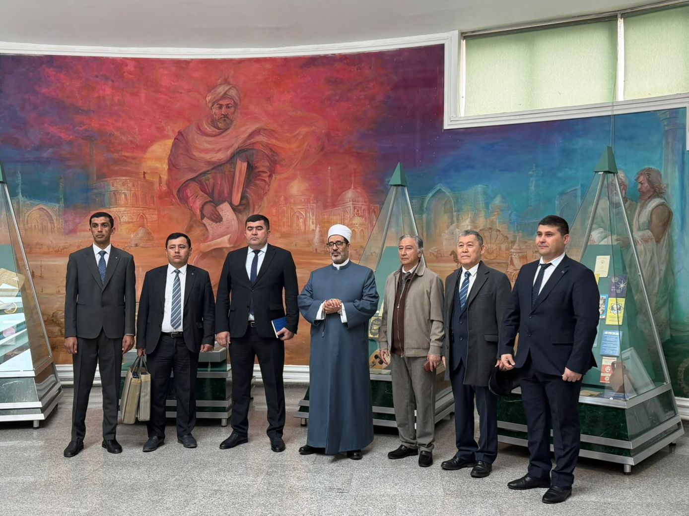 Visit of International Scholars to the KazNU Museum within the V International Farabi Forum