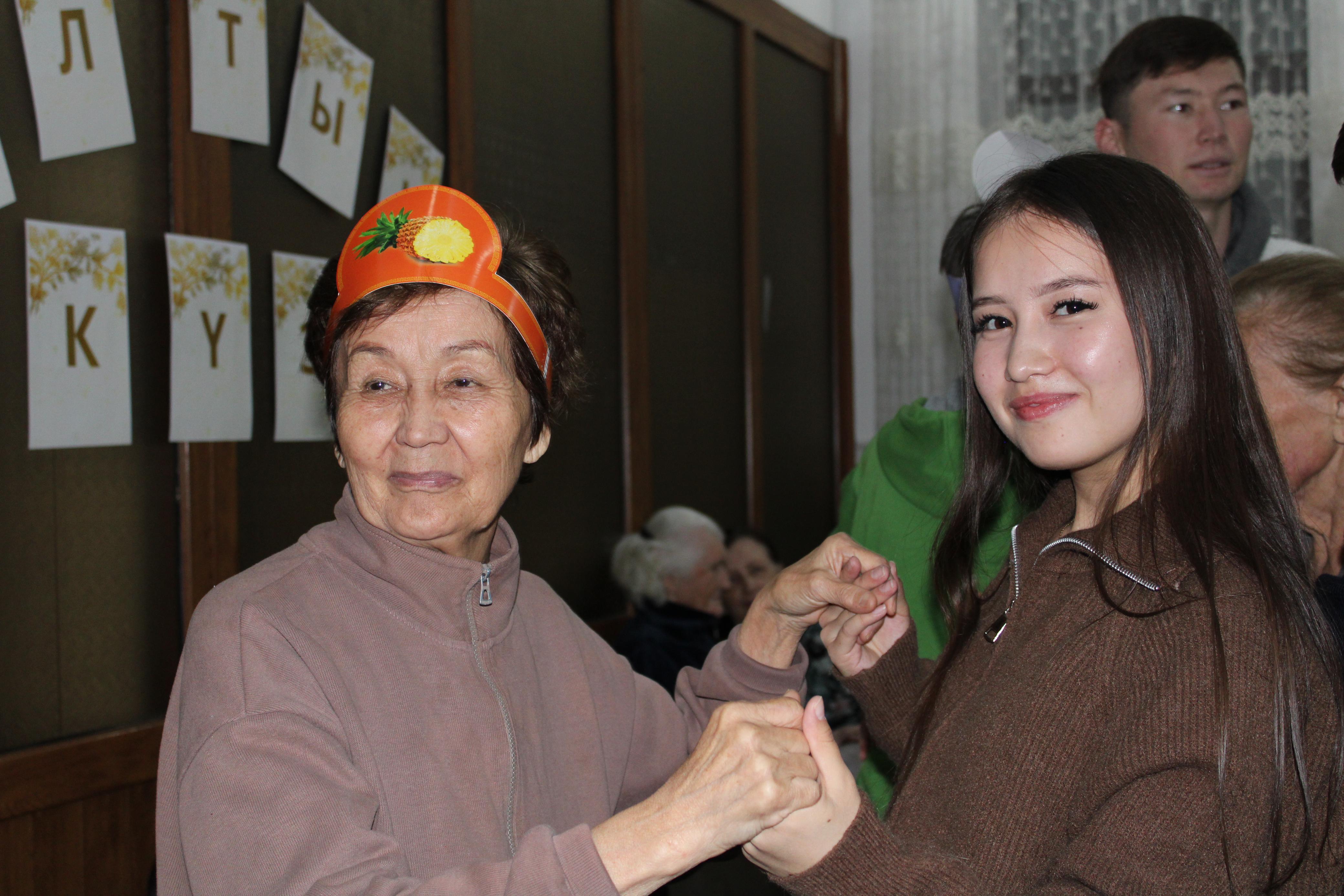 The «Altyn kuz» holiday event was held at the «Meirim» nursing home by the Komek Public Fund