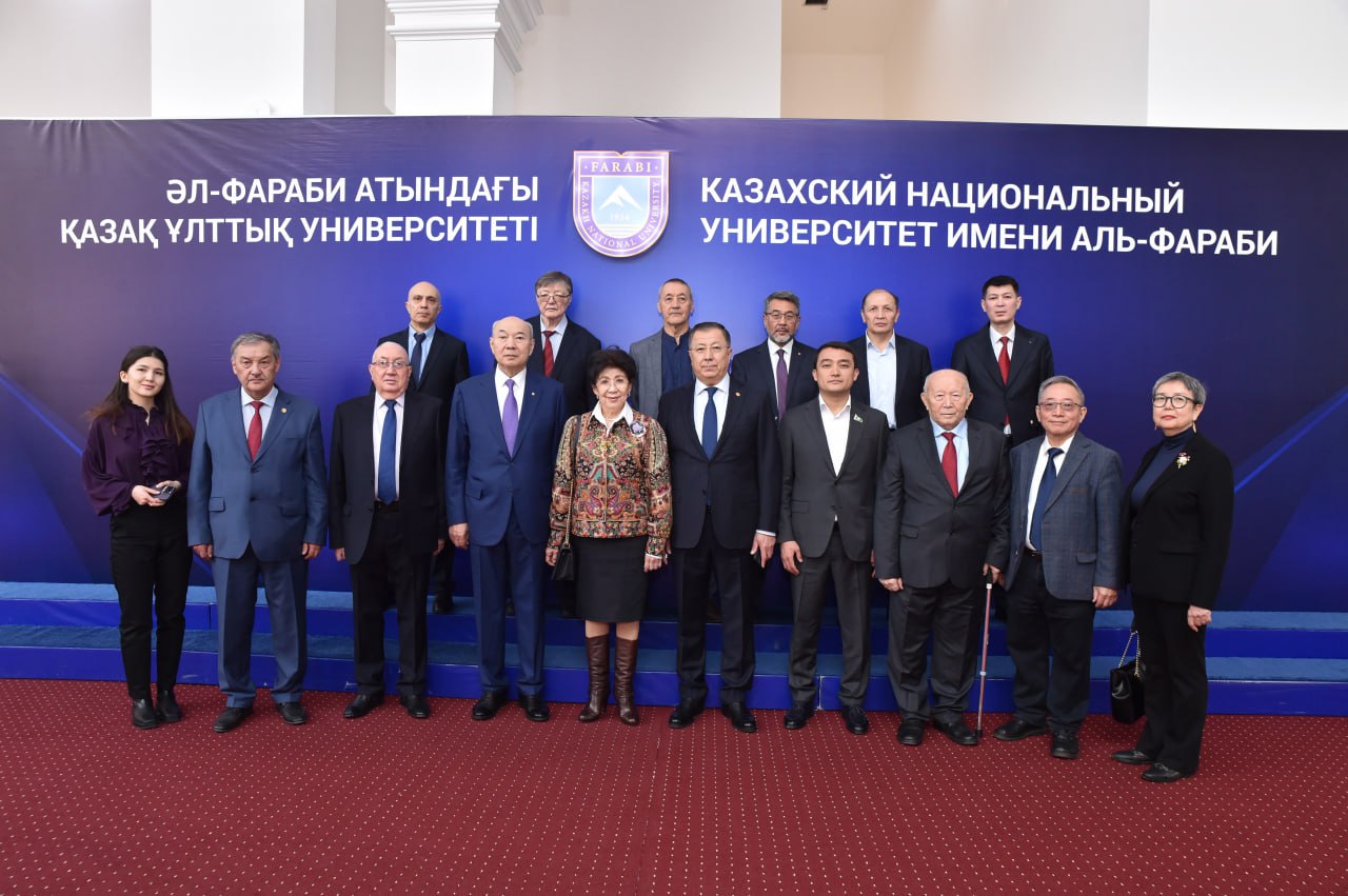 КазНУ и Национальная инженерная академия РК подписали меморандум