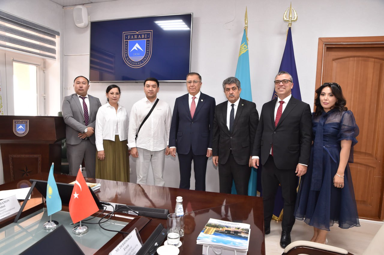 КазНУ укрепляет партнерство с зарубежными вузами в медиа-сфере
