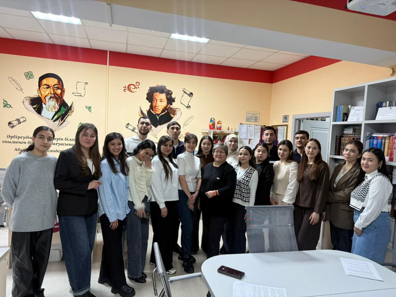 Students from Turkmenistan and China held an essay competition