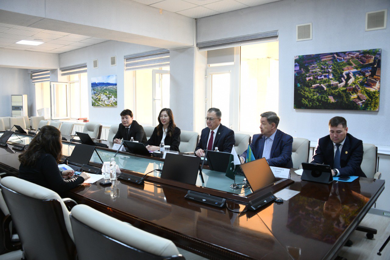 Cooperation with universities in Pakistan is moving to a new stage