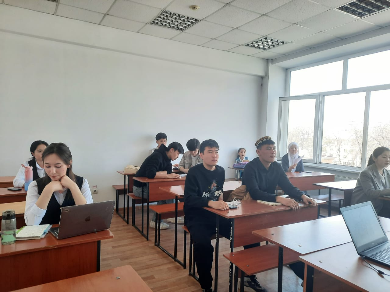 Фараби әлемі: секция «тенденции развития мировой цивилизации»
