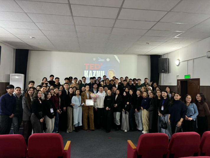 ЦУР-4: состоялся проект «TEDx KazNU»