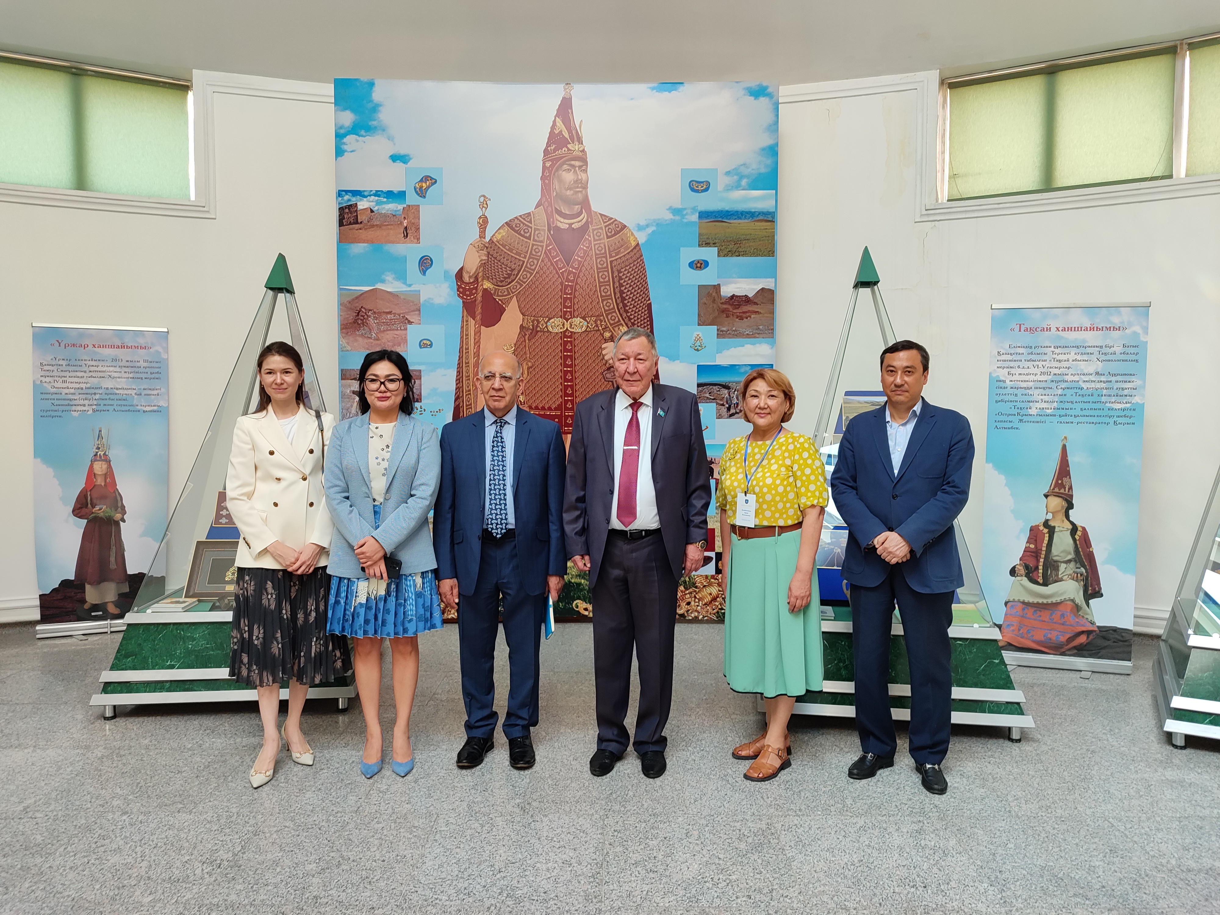 President of Nazarbayev University Ahmad Vakar paid a working visit to KazNU to discuss issues of further enhancing cooperation, developing science and implementing joint research projects