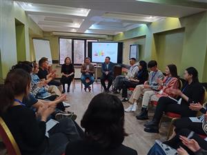 TRAINING SESSIONS FOR YOUTH  LEADERS   ON  ALCOHOL  AND  SUBSTANCE USE PREVENTION