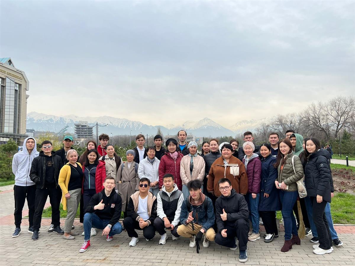 A cleanup day was held in KazNU as part of the “Clean Kazakhstan” campaign