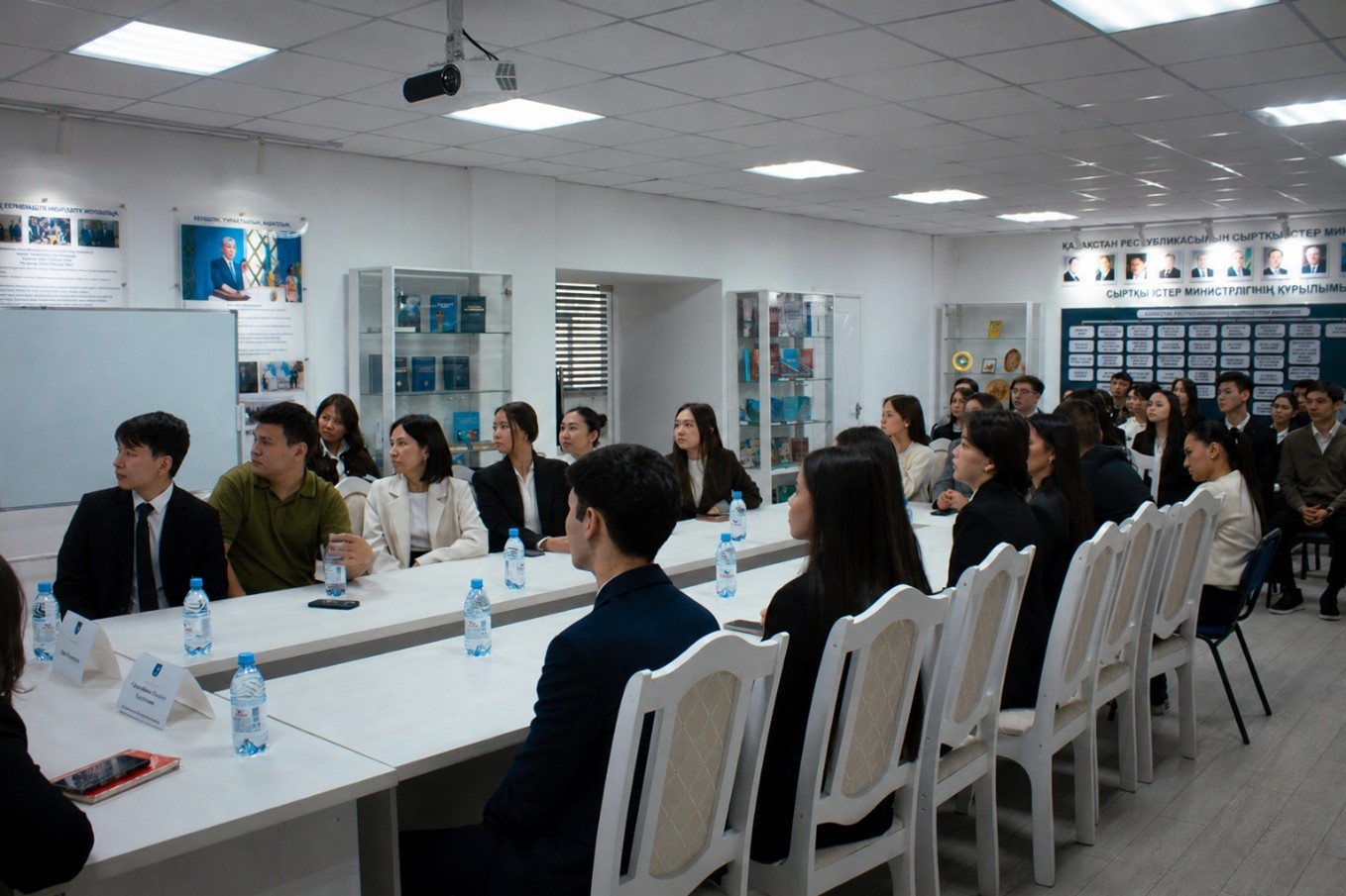 Financial Literacy Issues: Within the Framework of a Round Table