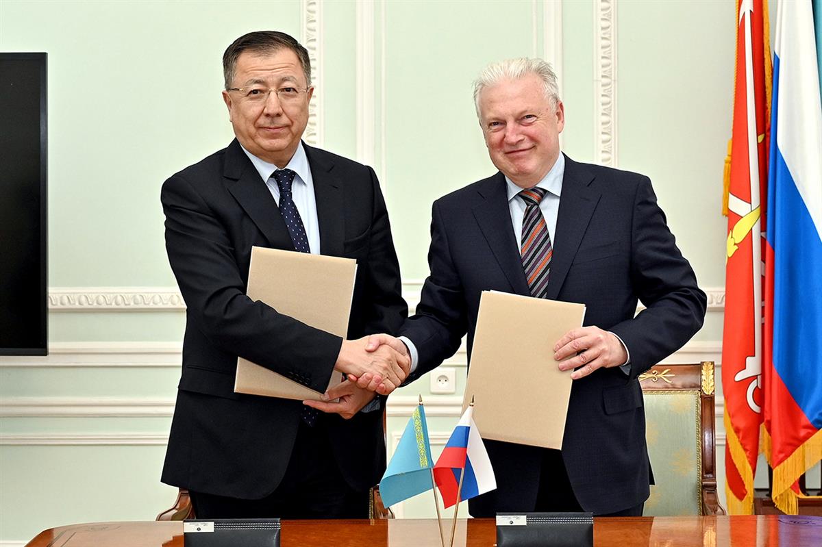 KAZNU SIGNS A MEMORANDUM WITH SAINT PETERSBURG STATE UNIVERSITY OF ECONOMICS