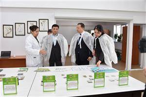 ALTAI KULGINOV VISITS THE RESEARCH CENTER OF MEDICINAL PLANTS OF KAZNU