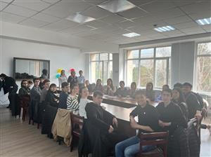 «Тұрақты даму» бағдарламасы аясында «Кедейшілікті жою» тақырыбына арналған дөңгелек үстел.