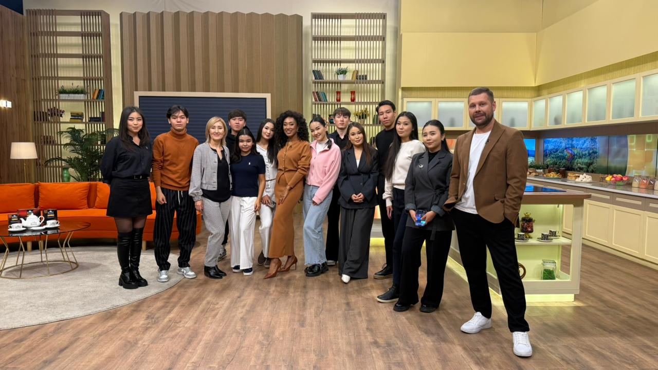 Future Journalists of KazNU Explore Behind the Scenes at “Eurasia” TV.