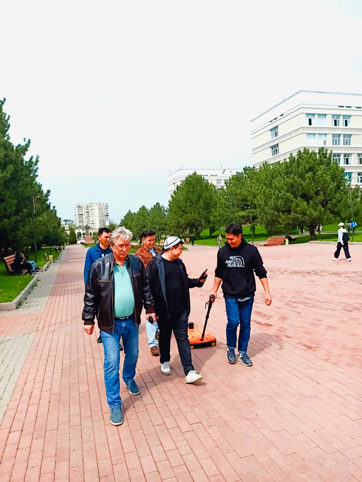 Преподаватели и молодые ученые успешно прошли обучение работы с георадарным компелексом.