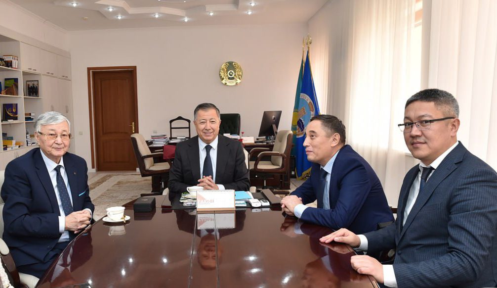 Сотрудничество КазНУ и «Қазақ газеттері» будет расширено