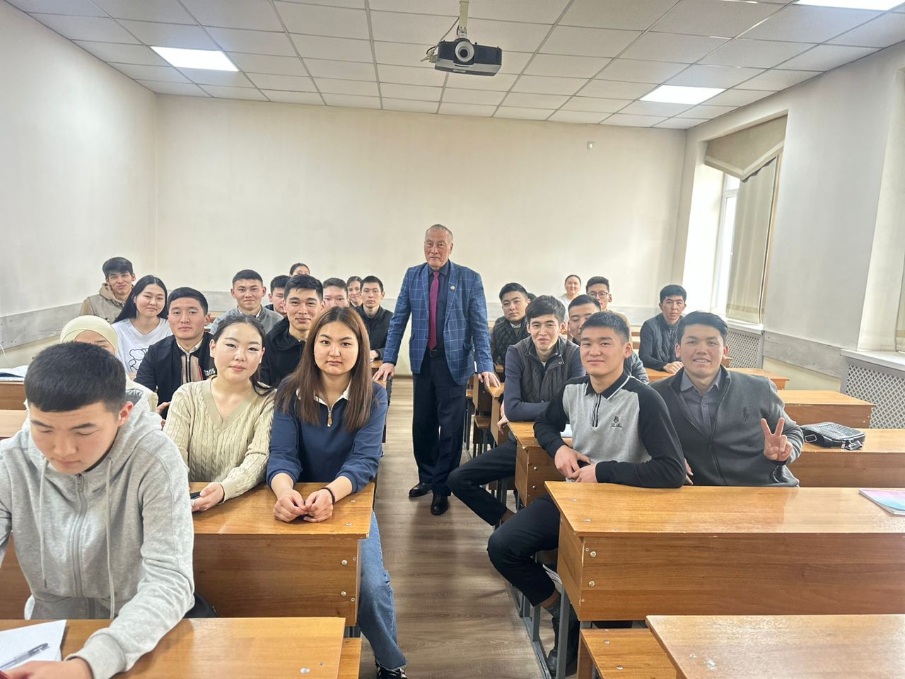Guest lecture at the Kyrgyz National University named after Zhusupa Balasaguni