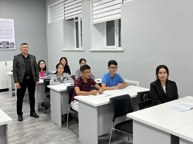 Lecture on “Industrial and Innovative Development”