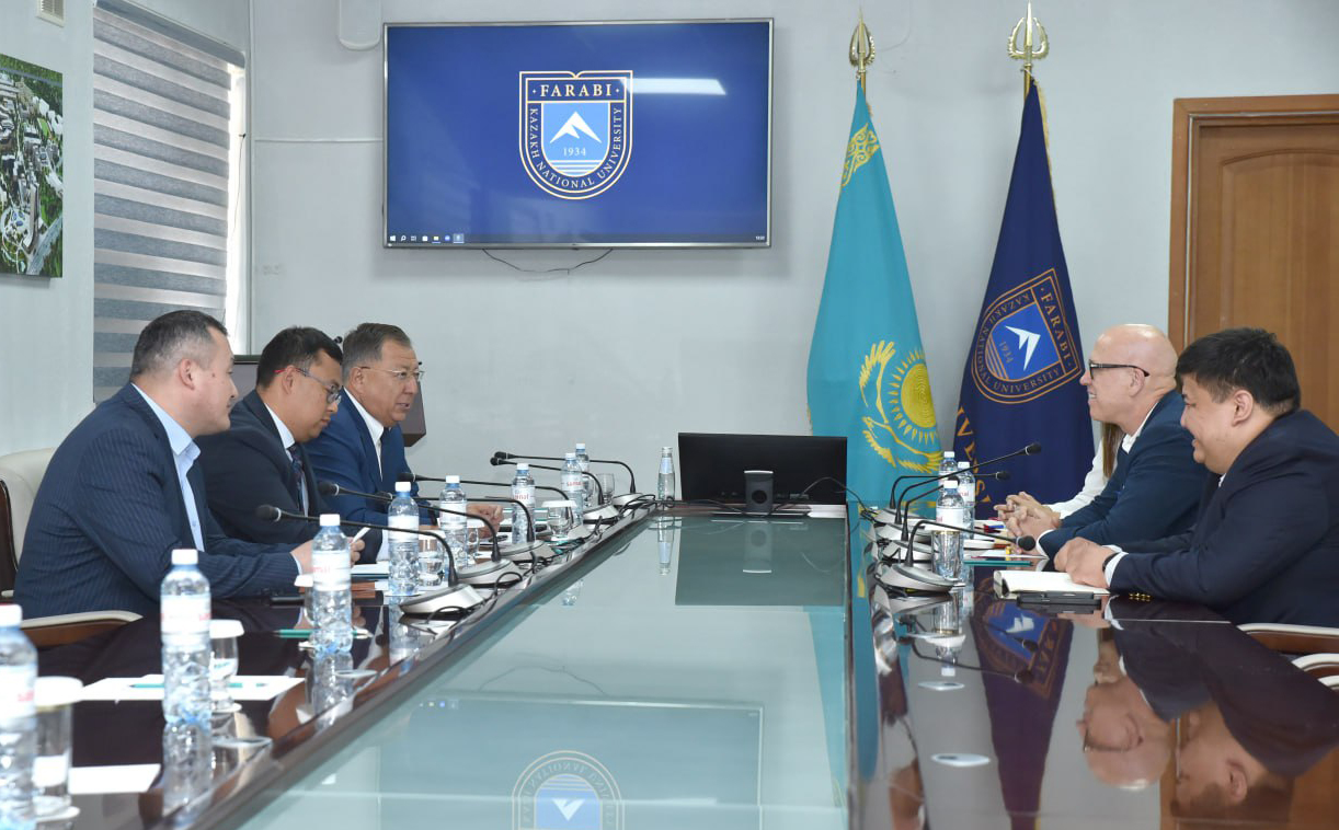 Преподаватели КазНУ получат возможность пройти стажировку в США