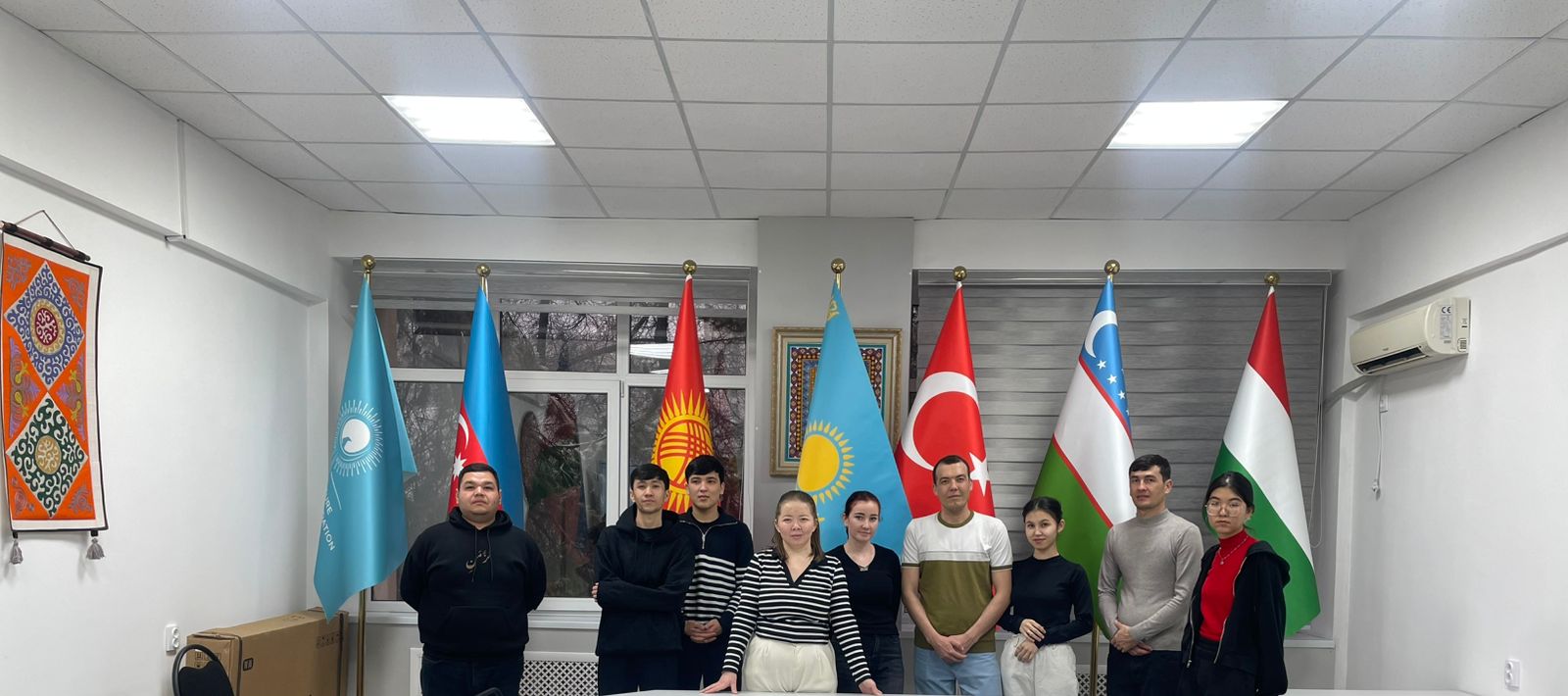 “Turkic Languages in the Era of Globalization” round-table discussion