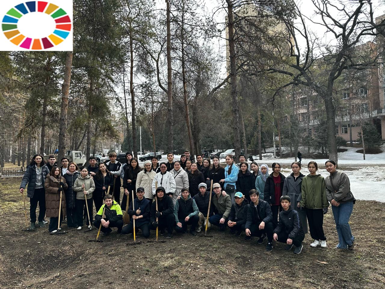 Экологическая акция «Таза Қазақстан» в КазНУ: вклад студентов в чистоту окружающей среды