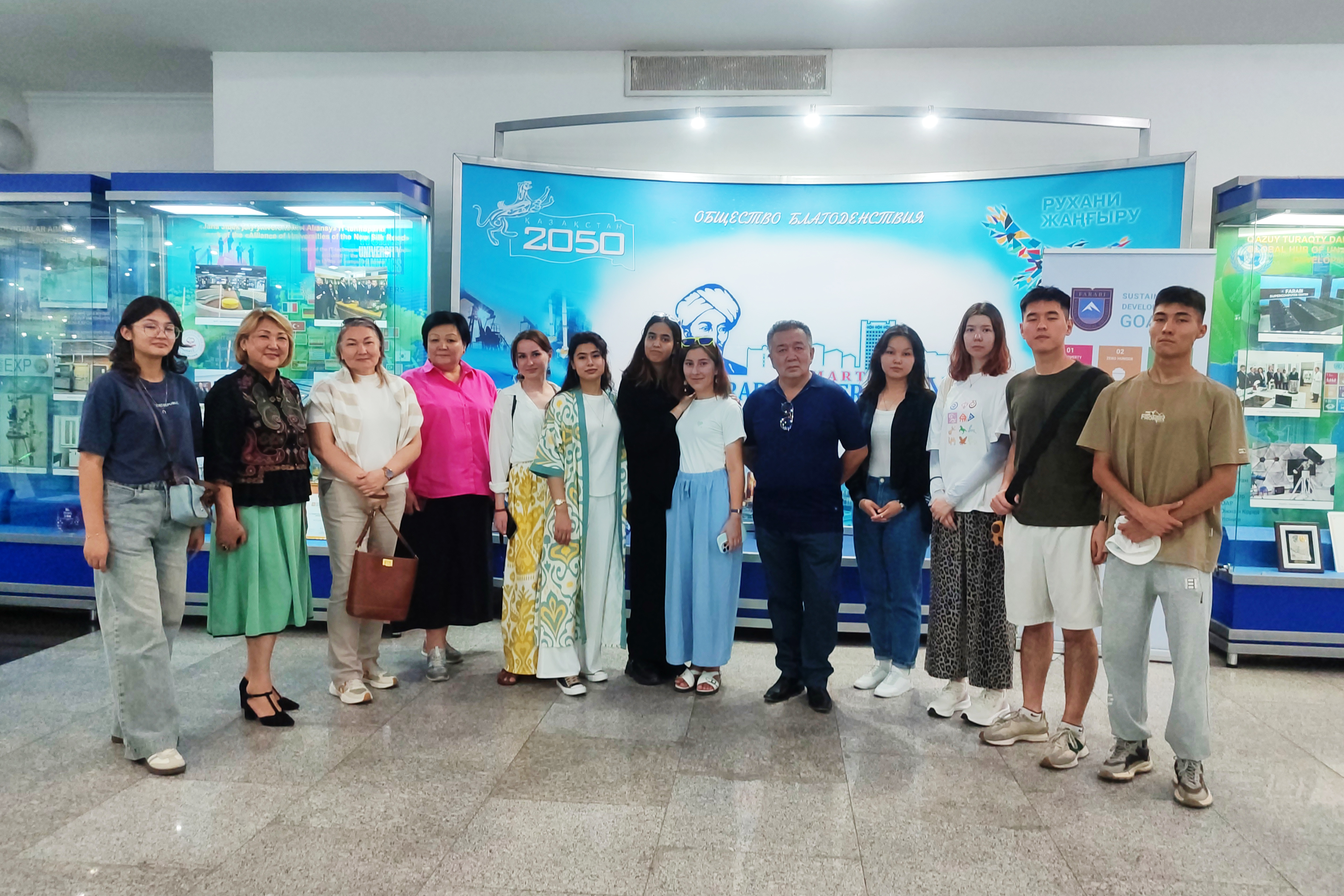 Participants of the summer school on artificial intelligence visited the museum