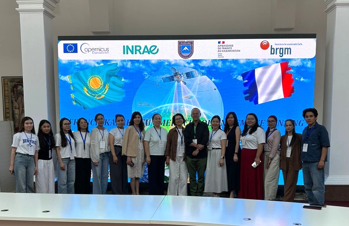 French-Kazakh Summer School on Satellite Monitoring of Water Resources Held at Al-Farabi Kazakh National University