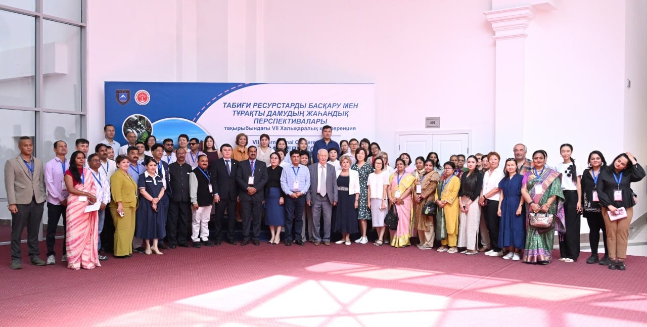 AS PART OF THE “TAZA QAZAQSTAN” ENVIRONMENTAL CAMPAIGN, FARABI UNIVERSITY HOSTED AN INTERNATIONAL CONFERENCE ON BIODIVERSITY CONSERVATION, RESPONSIBLE NATURAL RESOURCE MANAGEMENT, AND SUSTAINABLE DEVELOPMENT
